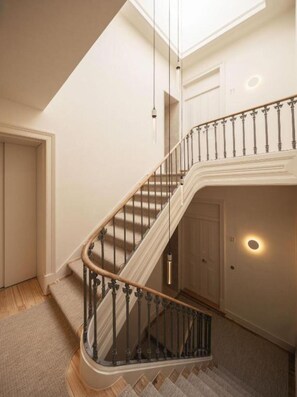 Nicht klassifiziertes Bild, 4 von 15, Schaltfläche