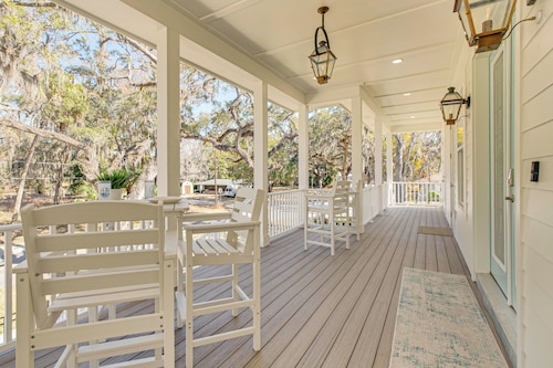 Walk to Springs, 700 Ft to Dtwn! Crystal River Gem