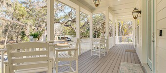 Walk to Springs, 700 Ft to Dtwn! Crystal River Gem