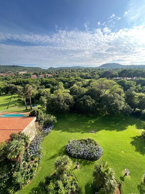 Comfort Apartment, Non Smoking, Mountain View | Garden view