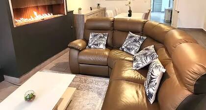 Welcome to our Mouscron Cocoon