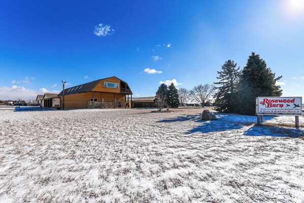 Luokittelematon kuva, 1 kautta 45, painike