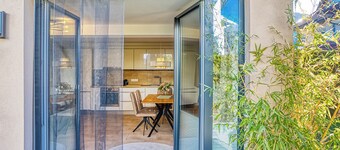 Cozy accommodation in a quiet location with a view of the Tyrolean mountains