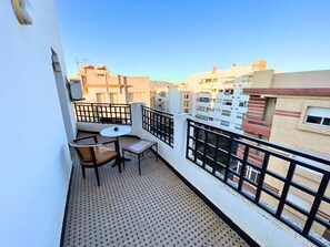 Balcony view - Hotel Nouzha (Fès)
