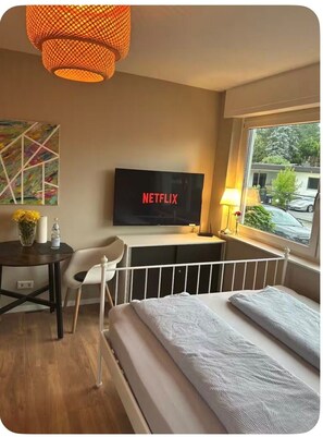 Imagen sin descripción, 3 de 7, botón