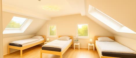 Comfort Condo, Kitchen, City View | Free WiFi