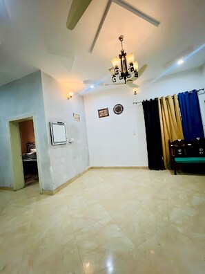 Lobby - Hotel Marvi Multan (Multan)