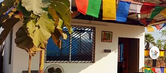 BARABAR ECO CAMP B&B