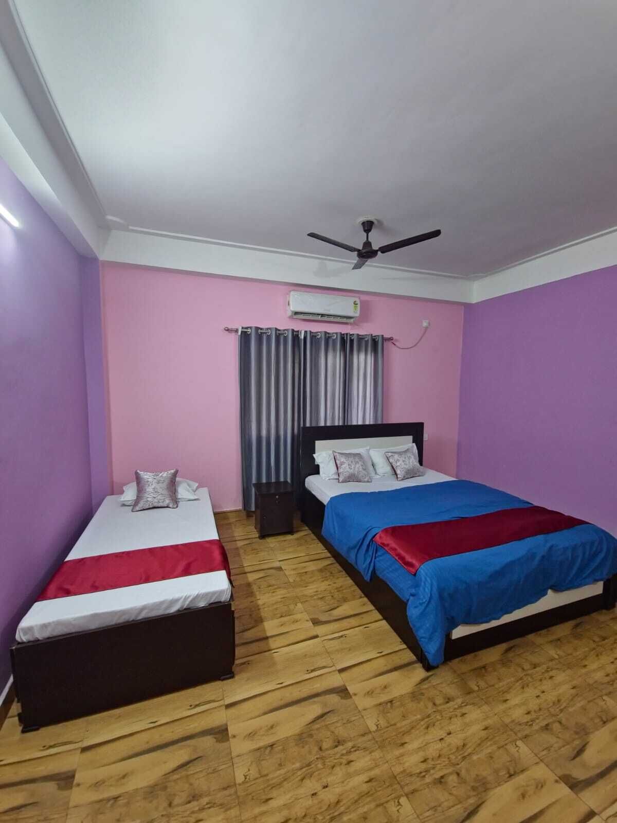 Quarto triplo | Wi-Fi de cortesia, roupa de cama