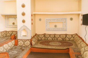 Interior - Harar Guest House  (Harar)