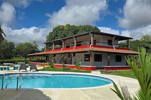 Uklassifisert bilde, 4 av 28, knapp