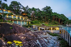 Unclassified image, 4 of 7, button - L'art de la vie Art & Resorts (Icheon)