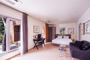 Unclassified image, 3 of 7, button - L'art de la vie Art & Resorts (Icheon)