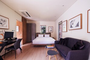 Unclassified image, 2 of 7, button - L'art de la vie Art & Resorts (Icheon)