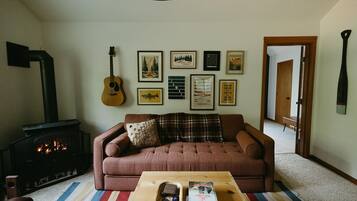 Smart TV, fireplace, foosball, table tennis