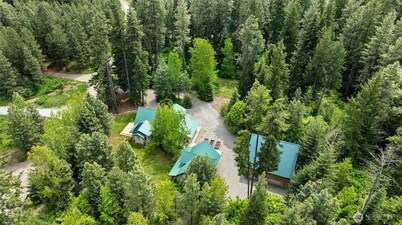 Sierra Lodge - Sleeps 17+, Hot Tub, Sauna, Theater, Game Room, Pet Friendly