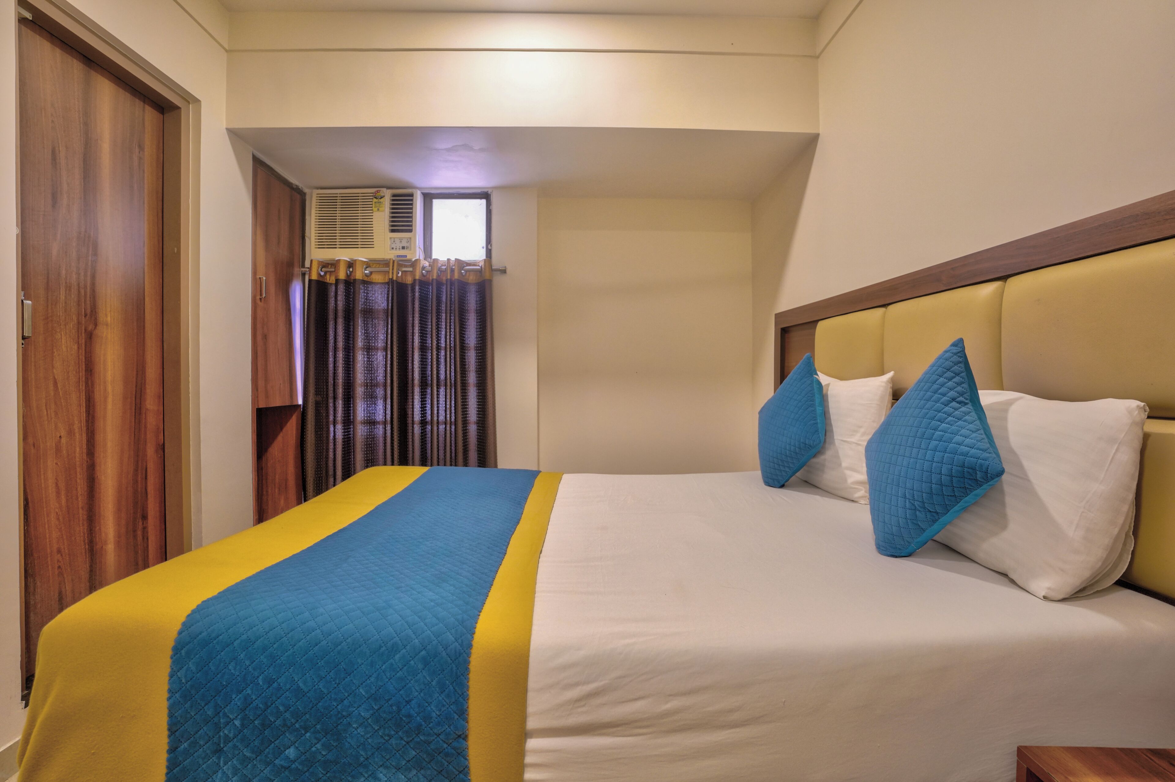 Standard Double Room, City View | In-room safe, desk, soundproofing, free WiFi