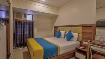 Standard Double Room, City View | In-room safe, desk, soundproofing, free WiFi