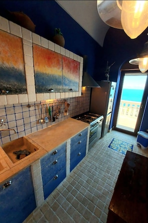 Kitchen / Dining Room - Villa am Meer mit exklusivem Pool by Interhome (Marina Serra)