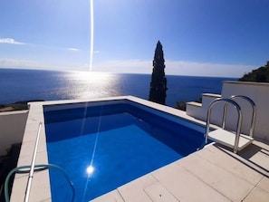 Pool Outdoor - Villa am Meer mit exklusivem Pool by Interhome (Marina Serra)
