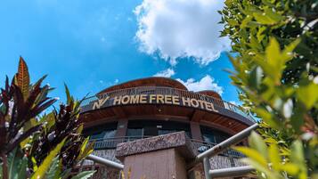 Fachada de la propiedad