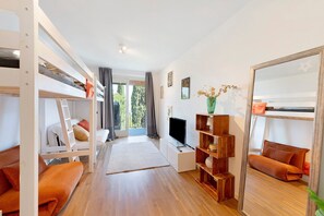 2 Schlafzimmer, Bügeleisen/Bügelbrett, WLAN, Bettwäsche