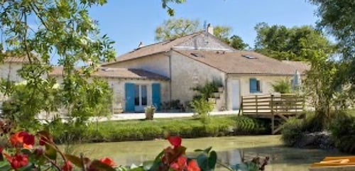 Gite Rive Charente La Cabane