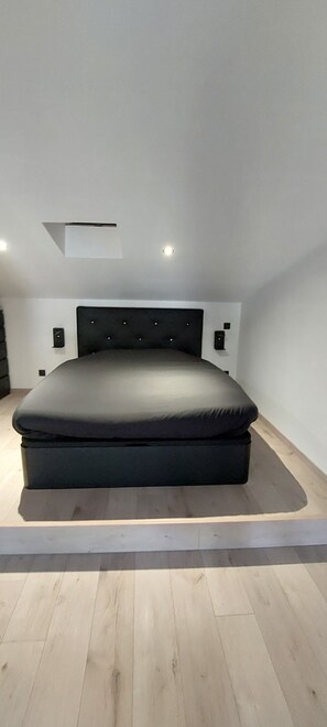 Imagen sin descripción, 4 de 13, botón