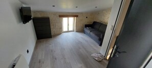 Living area - Gite Rive Charente La Cabane (Bords)
