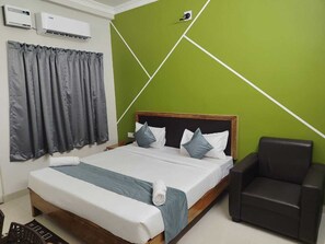 ห้องดีลักซ์ดับเบิล, ระเบียง, วิวเมือง