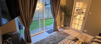 Secluded Cosy 1 bedroom Annex in Camberley