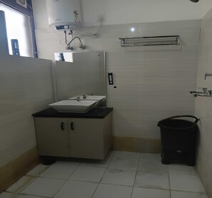 House | Bathroom - Townhouse Dharuhera Bus Terminal (Rewari)