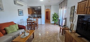 TV - Playa Marina, 4 min to the sea (Dehesa de Campoamor)