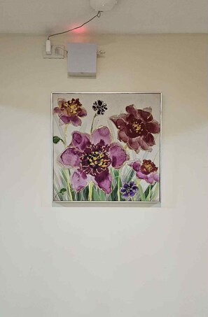 Interior detail - MEEK'S VILLAS TRANSIENT HOUSE (Baguio)