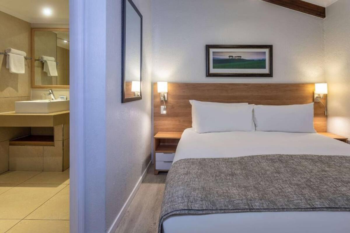 Stuga - balkong - utsikt mot trädgården