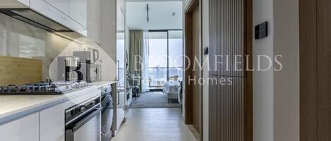 LÀgenhet - balkong - utsikt mot staden | Eget kök