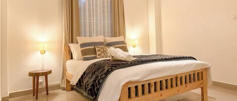 3 bedrooms, WiFi, bed sheets