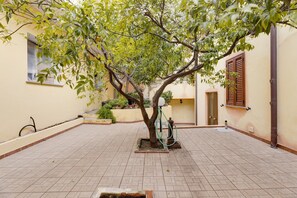 Property grounds - Sea view apartment in the historic center (Castelsardo)