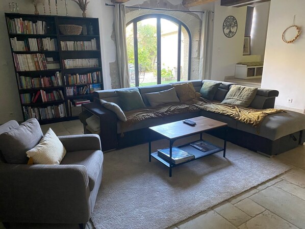 Nicht klassifiziertes Bild, 1 von 32, Schaltfläche