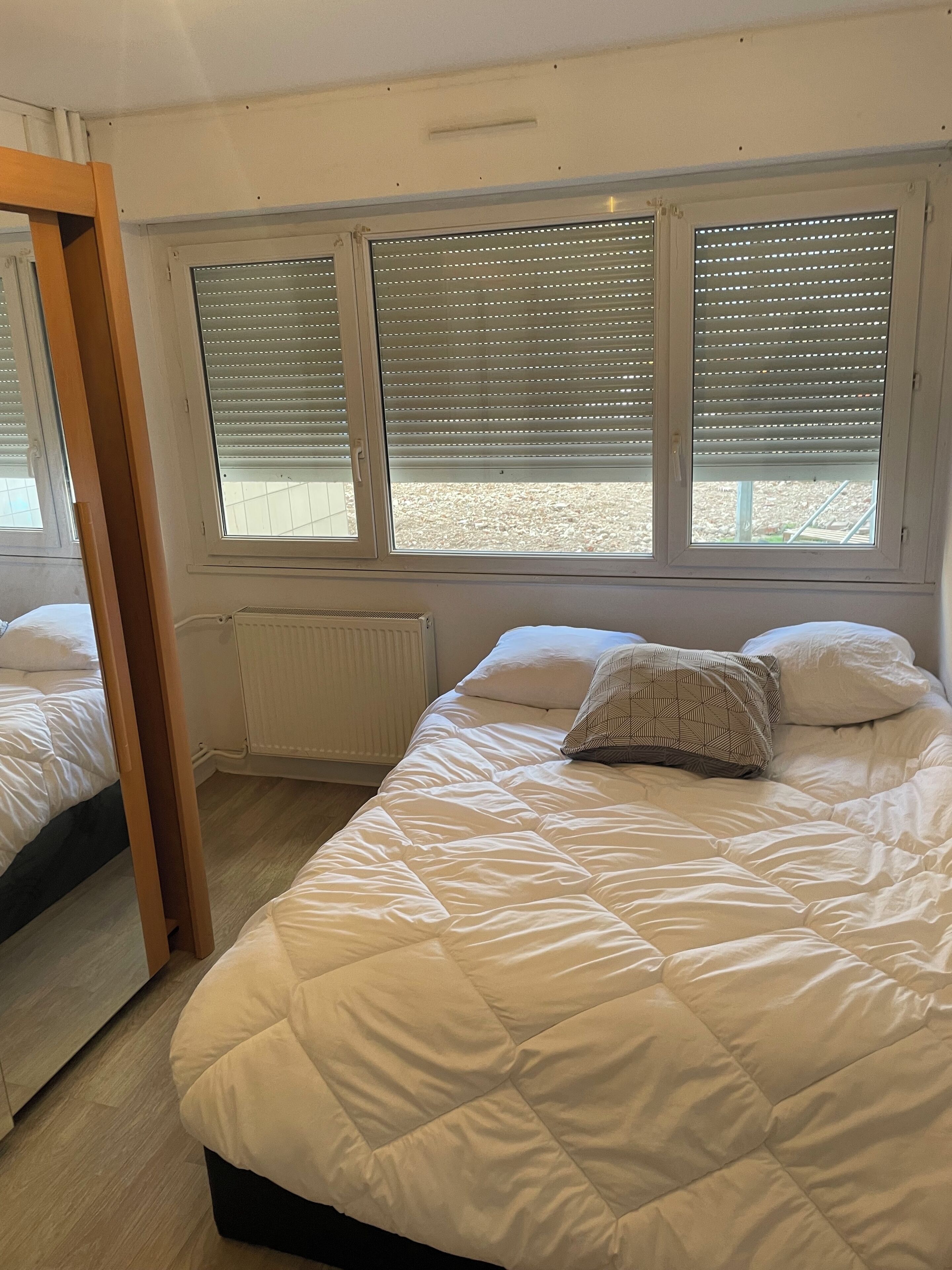 1 bedroom, WiFi, bed sheets