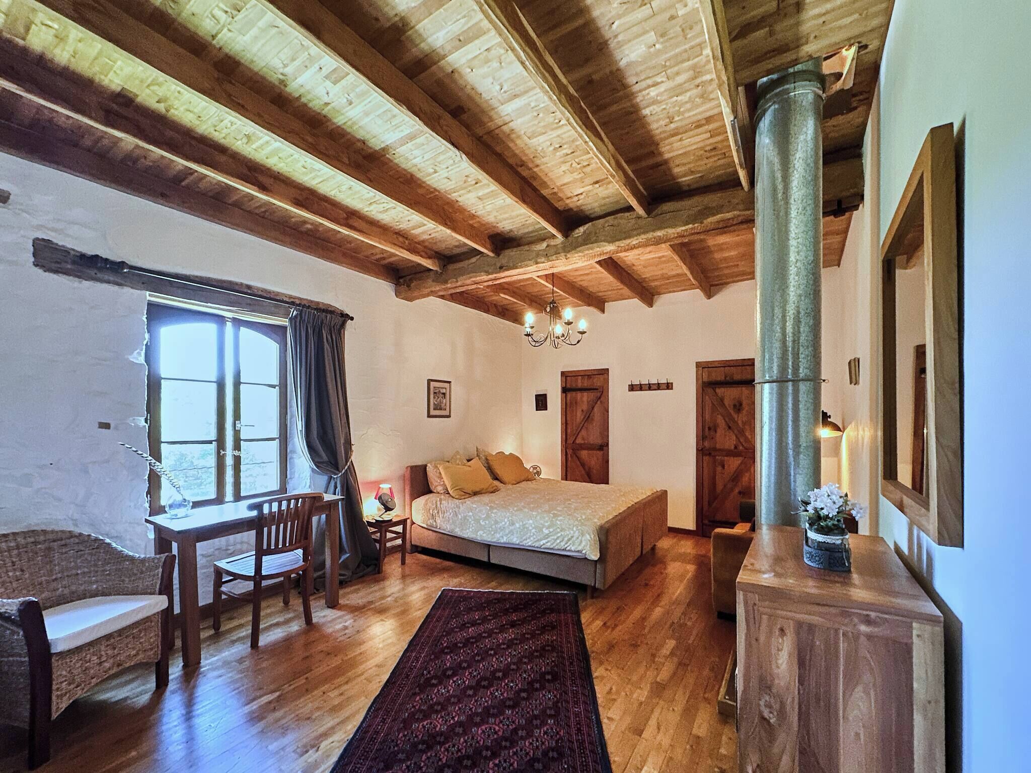 2 bedrooms, Internet, bed sheets