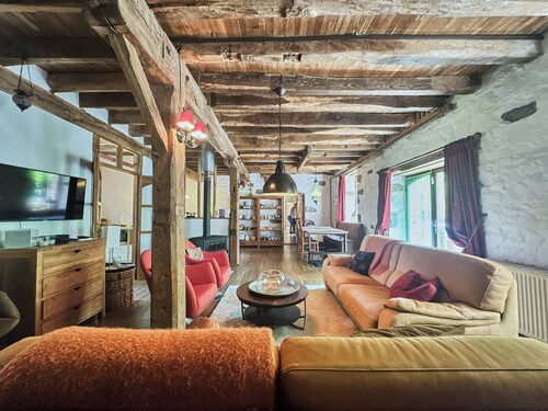 Moulin à eau de Badassat — Chalet confortable dans la nature