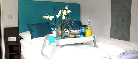 1 bedroom, desk, free WiFi