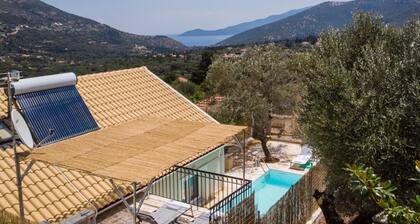 Villa „Pilali“ mit Meerblick, WLAN und Klimaanlage