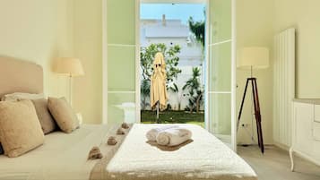 3 chambres, fer et planche à repasser, accès Internet, draps fournis