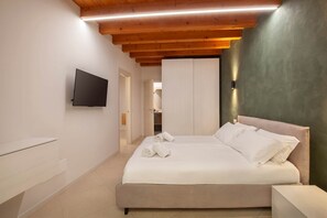 1 bedroom, WiFi, bed sheets - Bohemia Apartment (Calmasino)