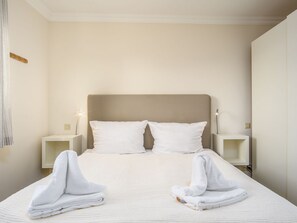 1 bedroom, iron/ironing board, WiFi, bed sheets - Owl's Nest, Germany (Wenningstedt-Braderup (Sylt))