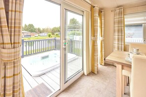 Interior - Host & Stay | The Water Hole Lodge (Pocklington)