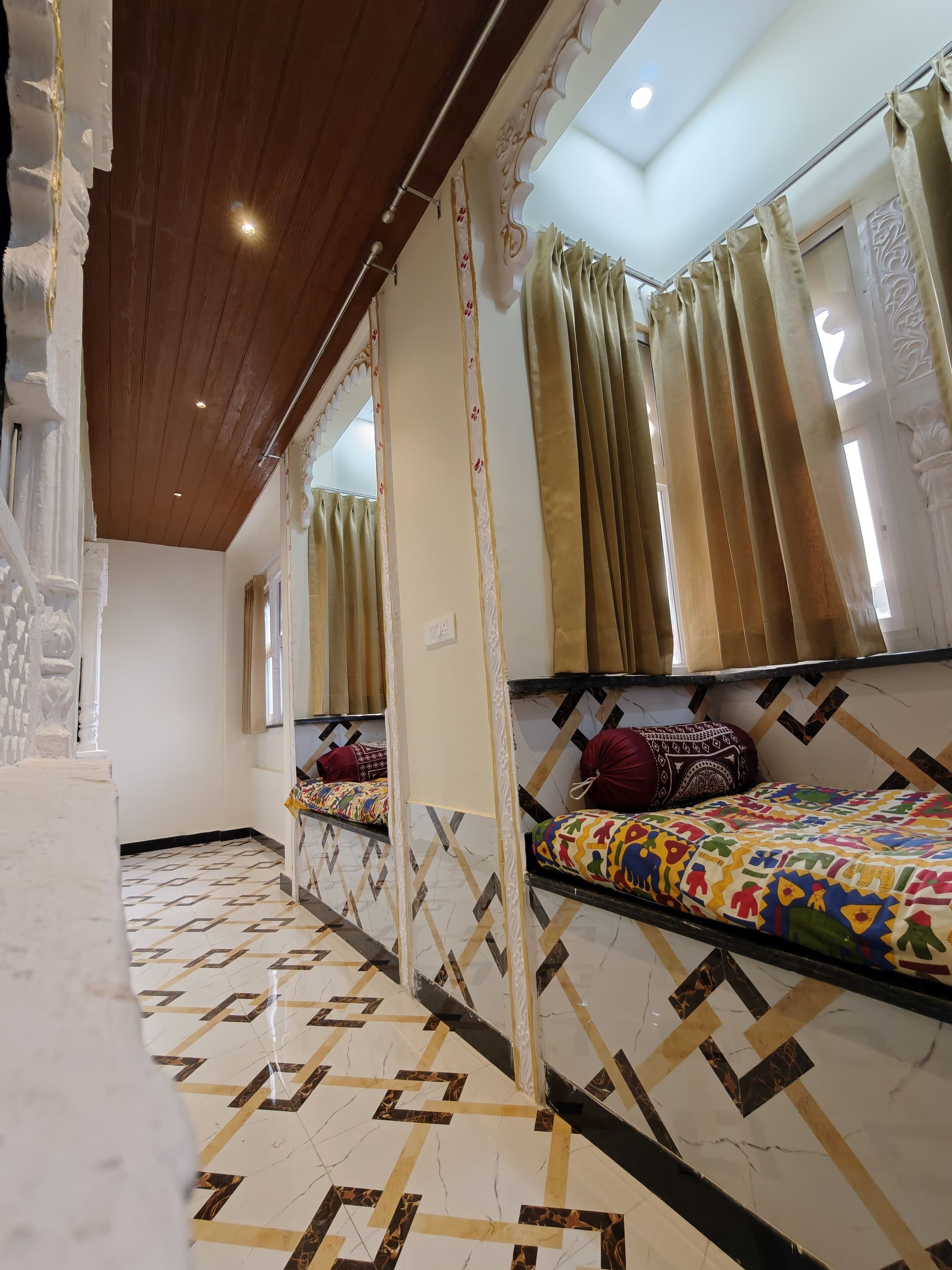 Family Double Room Single Use, Mountain View | Living area | Printers