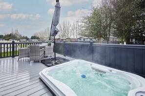 Terrace/patio - Host & Stay | Country Cabin Lodge (Pocklington)
